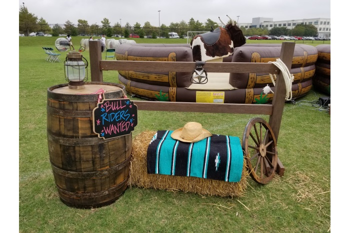 Western Theme - Bounce 'N' More Western Theme - Bounce 'N' More